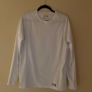 Mountain HardWear long sleeved tee
